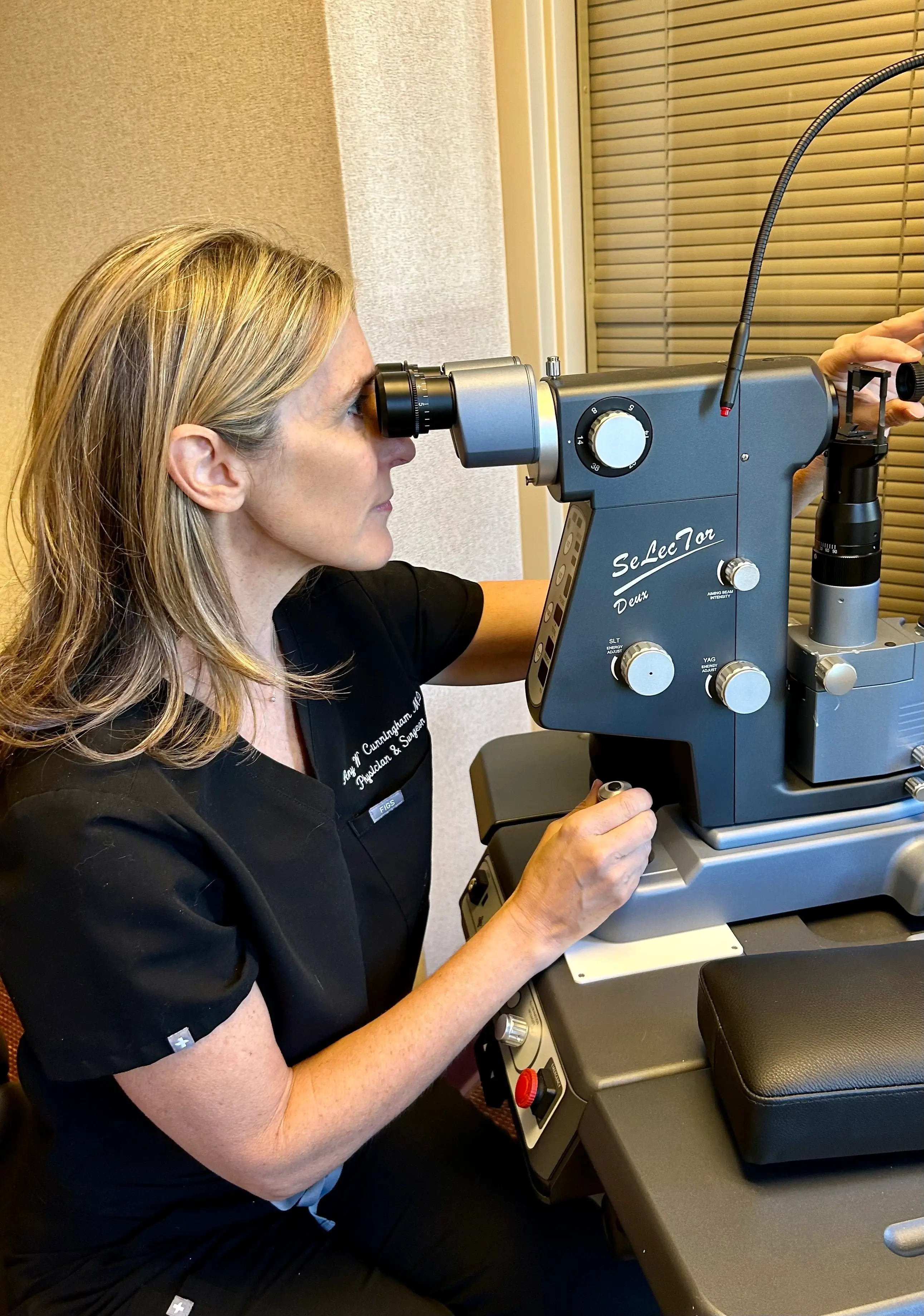 Dr. Amy Cunningham